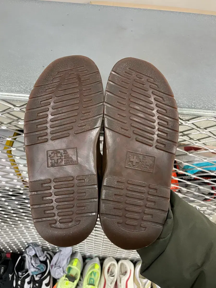 thumbnail-5
